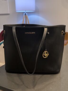 Michael Kors Black Jet Set Leather Tote with Gold MK Charm